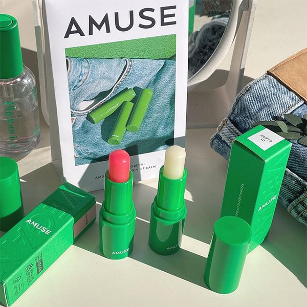 amuse-vegan-green-lip-balm-2