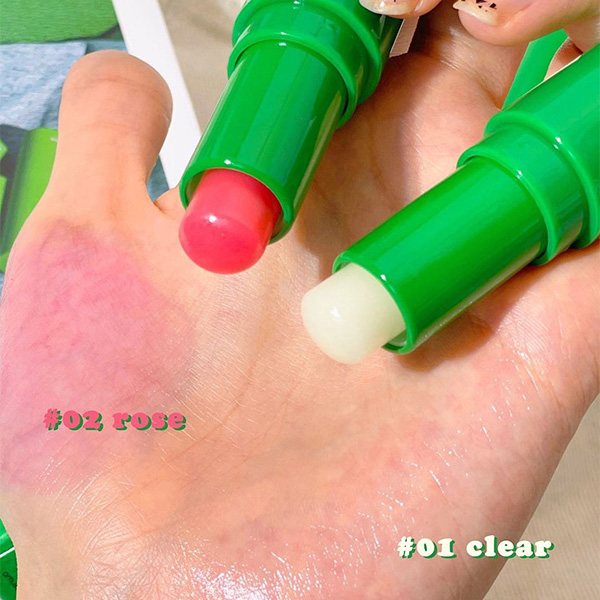 amuse-vegan-green-lip-balm-5